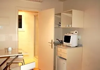 ברצלונה Ainb Gothic-Jaume I Apartments 0*,